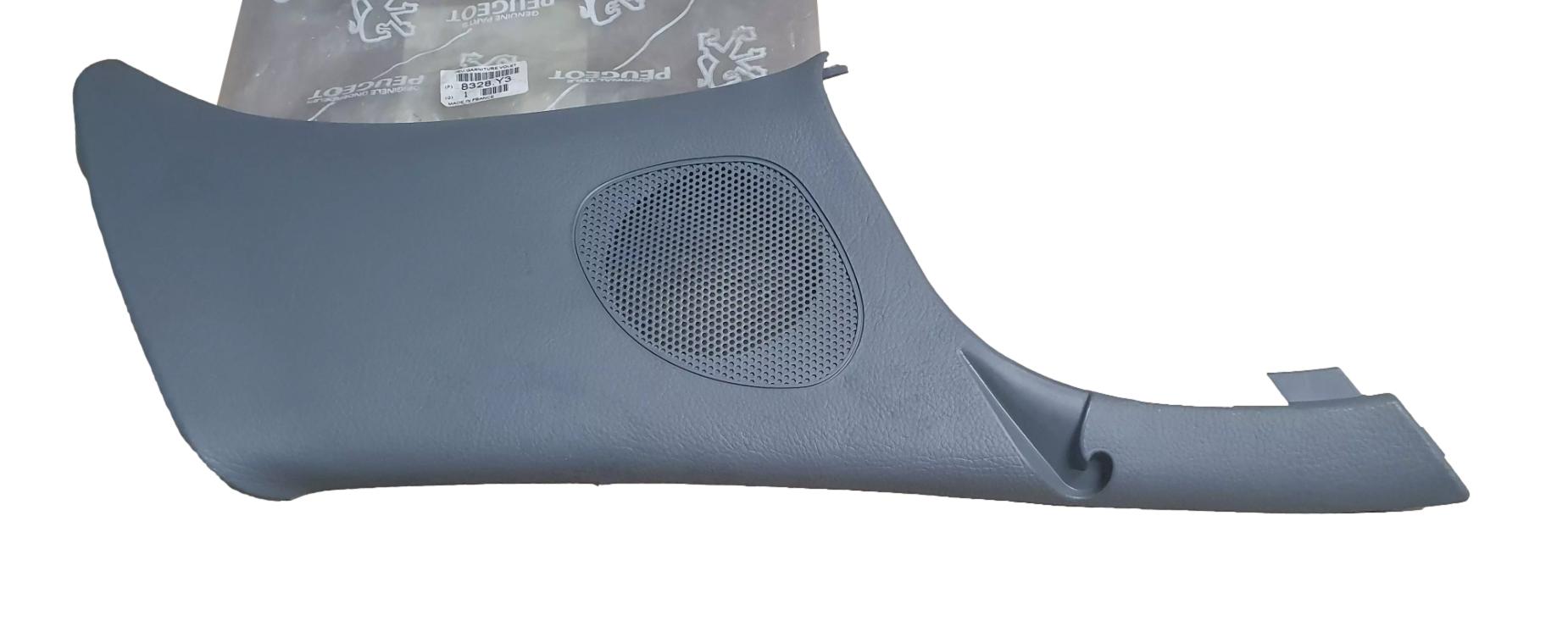 Moulure Droit Original 8328Y3 8328.Y3 Peugeot 406
