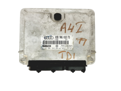 Calculateur 038906018FD 0281001966 Audi Bosch