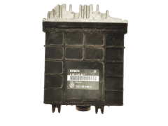 Calculateur 030906026C 0261200257 Volkswagen Bosch 24812