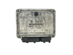 Calculateur 0261206823 030906032AS VW Bosch 58157