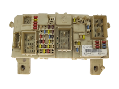 Boîtier Fusibles Ford 7M5T-14A073-CC 519242127 20779