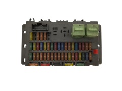 Boîtier Fusibles Mini 518030317 Boîtier Fusibles Mini 518030317