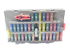 Boîtier Fusibles Fiat PSA 9631527980