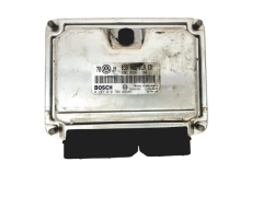 Calculateur 038906019ER 0281010704 Volkswagen Bosch 18281