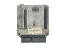 Calculateur P05187449AC 0281013693 Dodge Bosch 57368