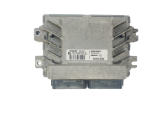 Calculateur S110140002A 8200326391 8200326380 Renault Siemens 47762