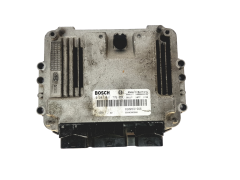Calculateur 0281011776 8200391966 8200386508 Renault Bosch 29345
