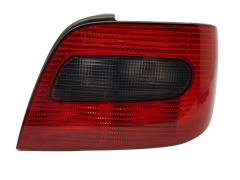 Phare De Voiture Droit Arrière 6351J5 Citroen Xsara I AXO Scintex 13250