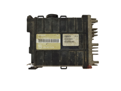 Calculateur 443907311B 0261200261 VW Bosch 16132
