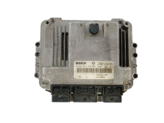Calculateur 0281011776 8200391966 8200386508 Renault Bosch 38565