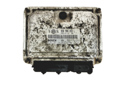 Calculateur 036906032L 0261207189 VW  Bosch 19067