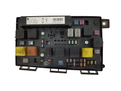Calculateur 13181658 5DK008668-31 DY Opel GM Hella Calculateur 13181658 5DK008668-31 DY Opel GM Hella