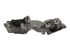 Support Moteur 8200527320 2.0 dci Renault Nissan Opel 1434