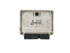 Calculateur 038906012BS 0281010228 Seat Bosch 34426