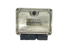 Calculateur 038906019JN 0281011027 VW Bosch  57530