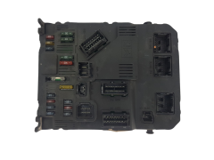 Calculateur BSI E01-00 9650584580 S118085320B PSA Siemens 1804 Calculateur BSI E01-00 9650584580 S118085320B PSA Siemens 1804