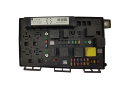 Boîtier Fusibles 13206746 5DK008668-52 Opel GM Hella 19506 Boîtier Fusibles 13206746 5DK008668-52 Opel GM Hella 19506