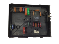 Calculateur 1K0937125C 0-1718307-3 VW Seat Audi 2240 Calculateur 1K0937125C 0-1718307-3 VW Seat Audi 2240