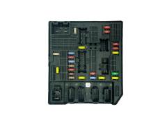 Calculateur USM JR95 L2 284B62342R Renault Calculateur USM JR95 L2 284B62342R Renault