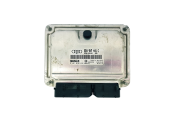 Calculateur 8E0907401C 0281010493 Audi Bosch 34015
