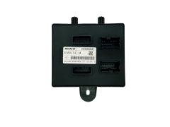 Calculateur EMM-T4 Renault 231A09653R 506112F00 31216 Calculateur EMM-T4 Renault 231A09653R 506112F00 31216