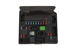 Boîtier Fusibles 522792F04 284B7BB02C A286 Nissan 