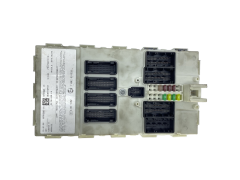 Calculateur 61.35 8733505-01 5DEB1GF01 106818 11 BMW LEAR Calculateur 61.35 8733505-01 5DEB1GF01 106818 11 BMW LEAR