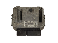 Calculateur 51806557 0281012882 4D34A3AEM Alfa Romeo Bosch 14284