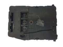 Calculateur UCH N3 8200606831 S11400250G Renault Siemens Calculateur UCH N3 8200606831 S11400250G Renault Siemens