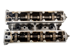 La Culasse Citroen Peugeot 9634355510 0200Z4 1.8 16v 6FZ 3