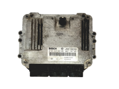 Calculateur Ecu Renault 0281013363 8200635663 Bosch 27042