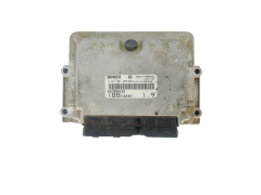 Calculateur Fiat 46789433 0281001955 Bosch 39468