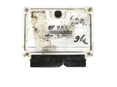 Calculateur 0281011198 038906019LD Ford Bosch 