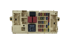 Boîtier Fusibles Fiat 46758961 46812234 NPL 50585