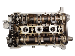 La Culasse VWAG 078103373P 2.8 V6 ACK 3