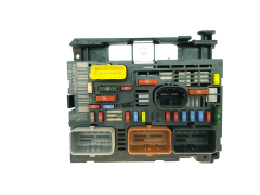 Calculateur BSM R02-00 9667044980 PSA Delphi 31312 Calculateur BSM R02-00 9667044980 PSA Delphi 31312