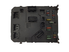 Calculateur BSI E01-00 9650584580 S118085320B PSA Siemens 2257 Calculateur BSI E01-00 9650584580 S118085320B PSA Siemens 2257
