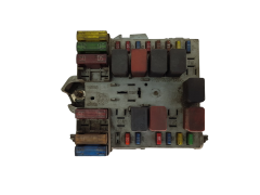Boîtier Fusibles Fiat 46846109 57657 0046846109057657 Delphi Boîtier Fusibles Fiat 46846109 57657 0046846109057657 Delphi