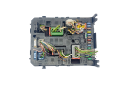 Calculateur BSI 9664058980 BSI04EV PSA