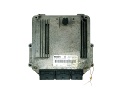 Calculateur 0281012658 8200666516 8200666519 Renault Bosch 32168 Calculateur 0281012658 8200666516 8200666519 Renault Bosch 32168