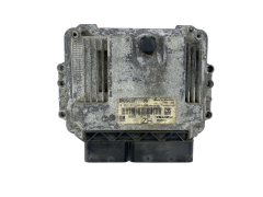 Calculateur Opel 0281011943 55556829 8973785711 Bosch GM Isuzu 48253