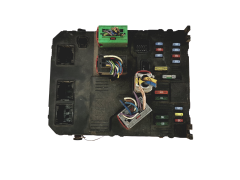 Calculateur 9653667380 S118085200L PSA Siemens 24392
