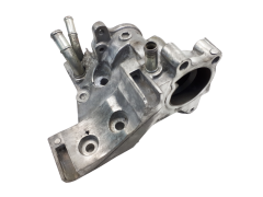 Boitier Thermostat D'eau moteur 110613765R 2.0 M4R Renault Scenic 3 Boitier Thermostat D'eau moteur 110613765R 2.0 M4R Renault Scenic 3