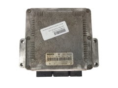 Calculateur 0281011105 8200091432 8200243786 Renault Bosch 3342