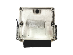 Calculateur 0281011102 8200153945 8200222133 Renault Bosch 22413