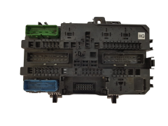 Boîtier Fusibles Opel 13220831 5DK008669-53 GM Hella 15363 Boîtier Fusibles Opel 13220831 5DK008669-53 GM Hella 15363