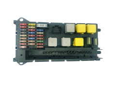 Boîtier Fusibles Mercedes A9065454701 50JF11F02 Boîtier Fusibles Mercedes A9065454701 50JF11F02