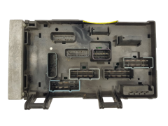 Boîtier Fusibles Chrysler 05144579AC 05144509AC 19610