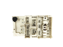 Boîtier Fusibles 82733-42080 Toyota Denso