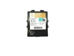Calculateur De Verrou Volvo 9472725 151300-8051 Denso 21436
